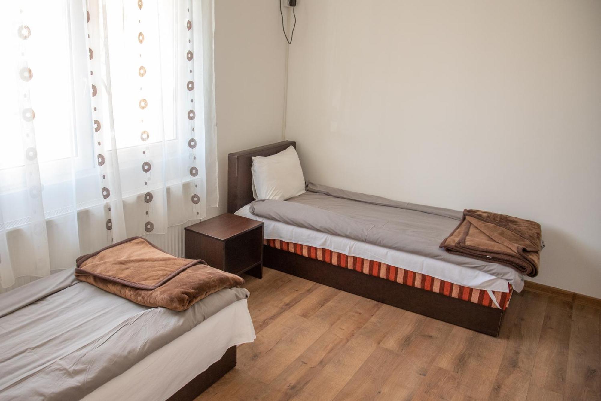 Apartments Kuca Aleksic Ni Esterno foto
