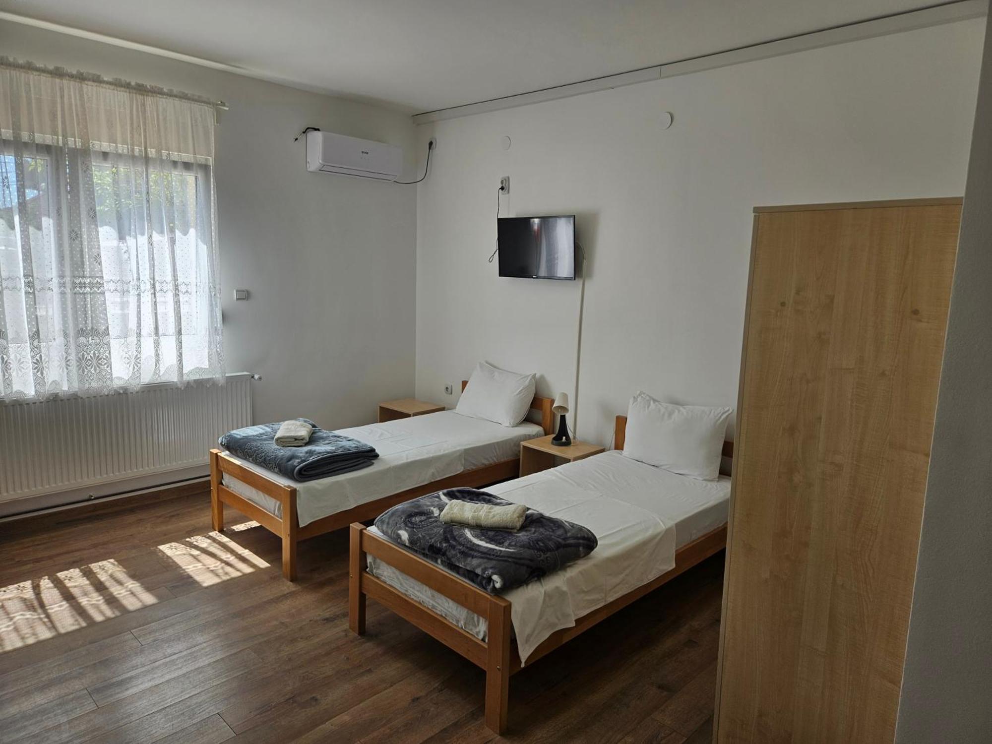 Apartments Kuca Aleksic Ni Esterno foto