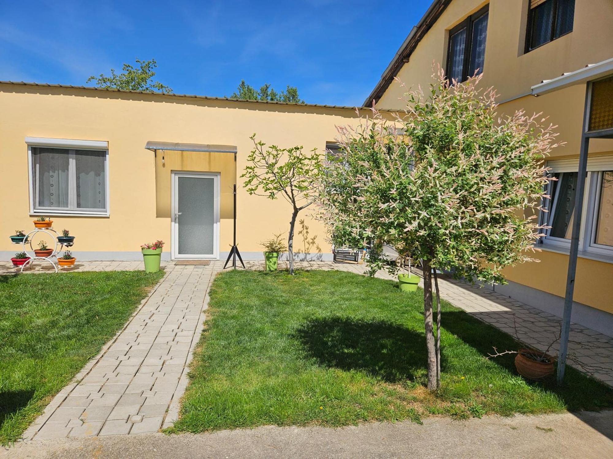 Apartments Kuca Aleksic Ni Esterno foto