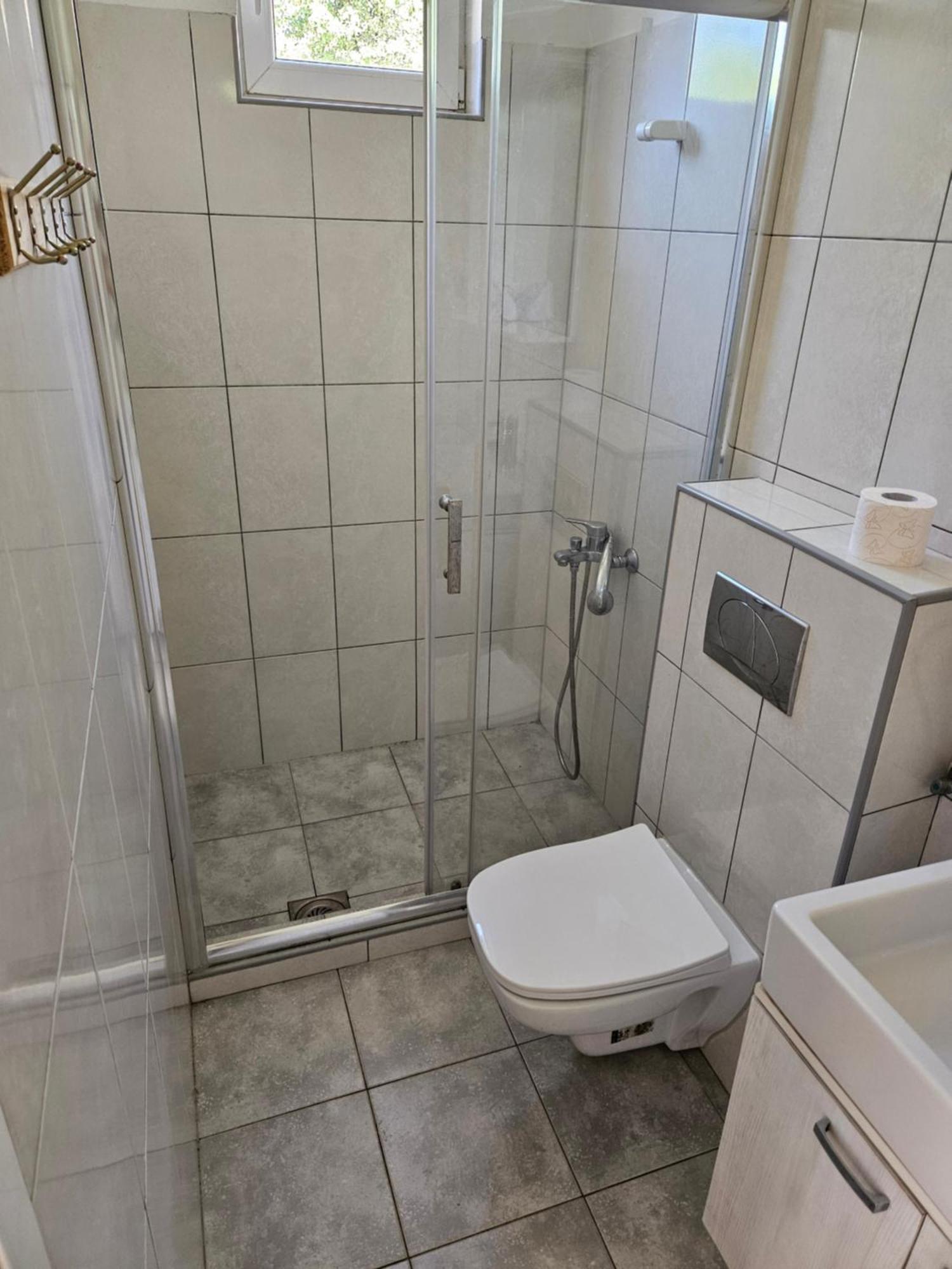 Apartments Kuca Aleksic Ni Esterno foto