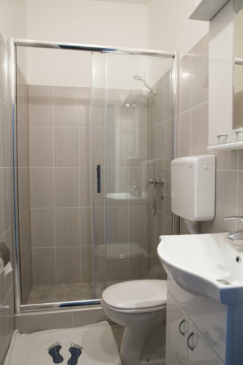 Apartments Kuca Aleksic Ni Esterno foto